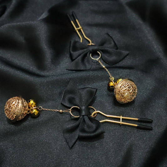 Bowknot Nipple Clamps with Bell Chain